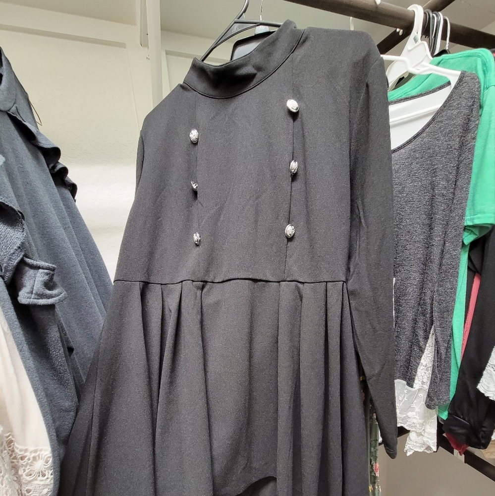 High low long sleeve shirt
